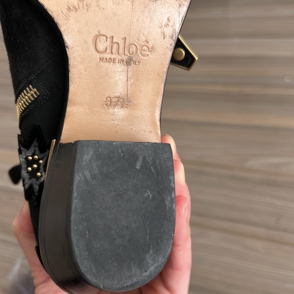 Chloe 🖤 - Picture 6 of 7